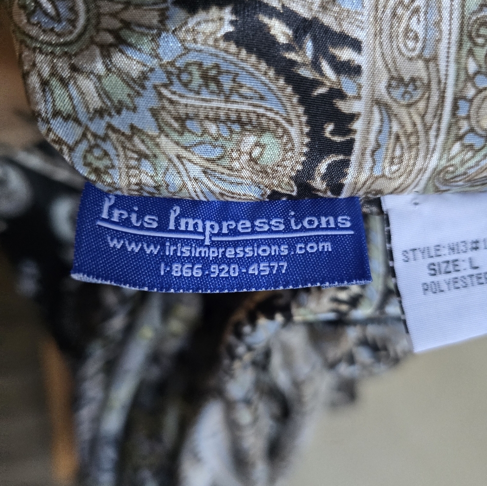 Iris Impressions Reversible Wrap Elegant Paisley Print Skirt Large - Picture 3 of 8